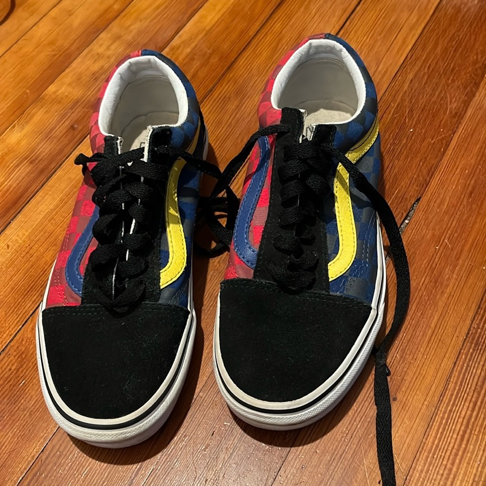 Vans size 4.5 boys